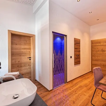 アパート Alpenperle ラディス