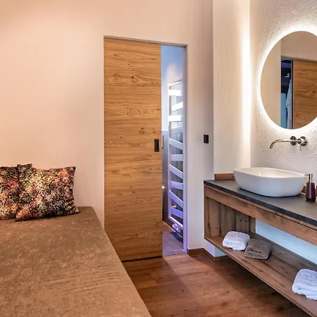 Alpenperle לאדיס