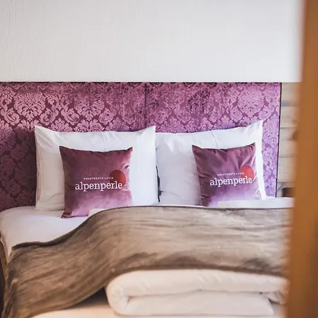 Alpenperle アパート