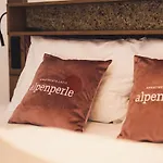 Alpenperle Apartament *